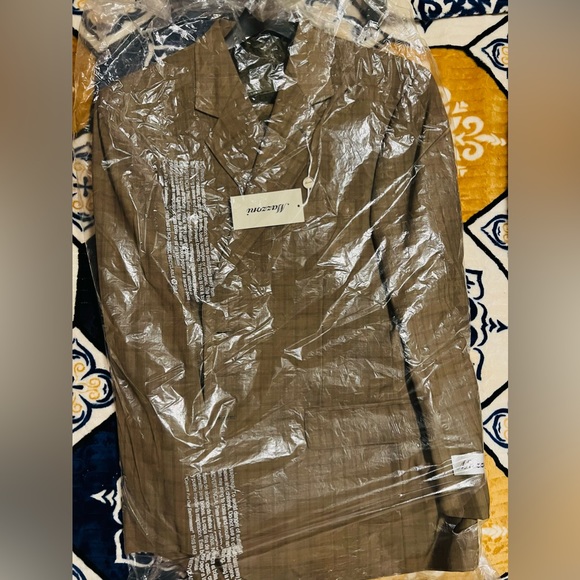 MAZZONI - Men suit 2 pieces Size 44R/38W - Picture 4 of 5